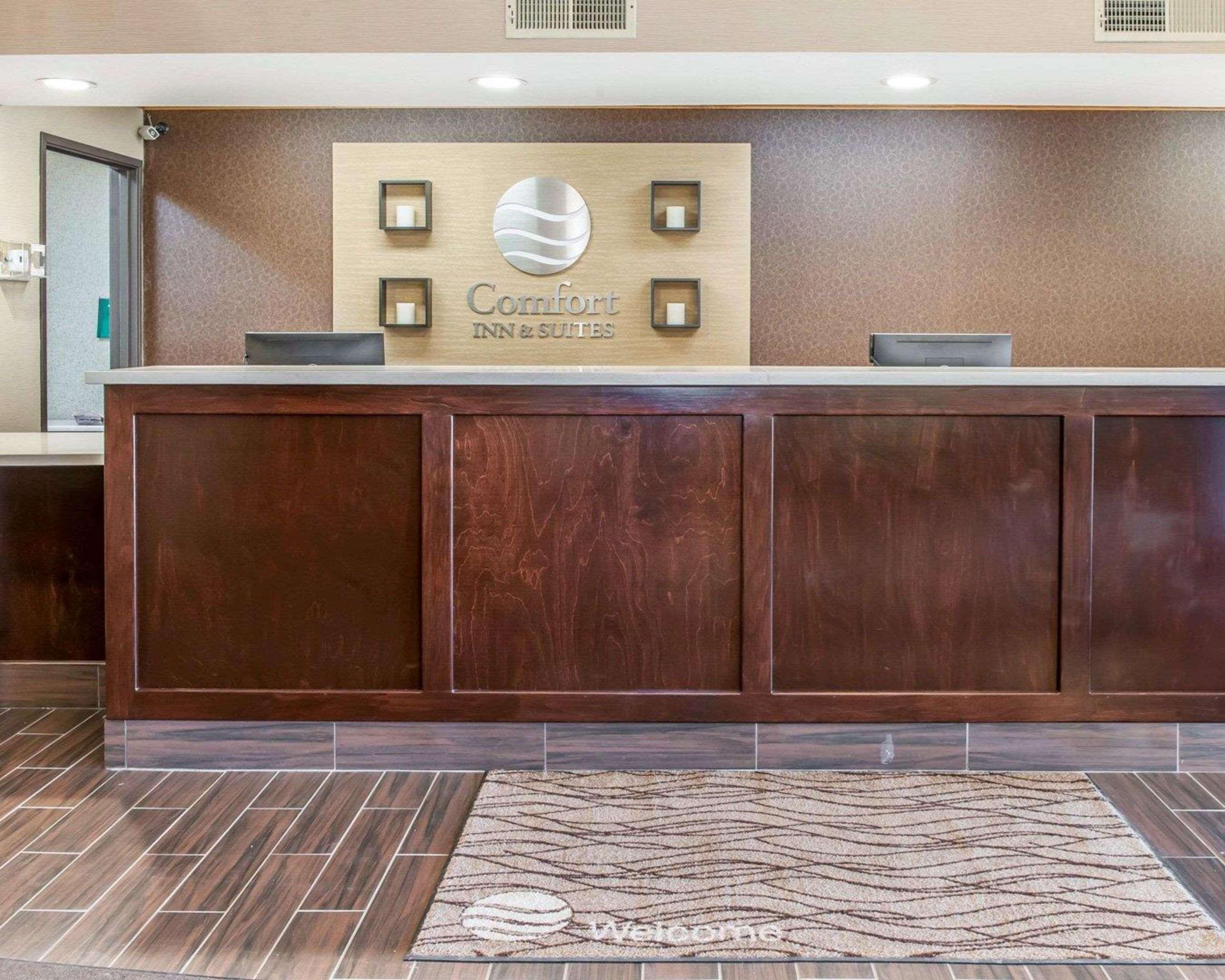 Comfort Inn & Suites Napoleon Exterior foto