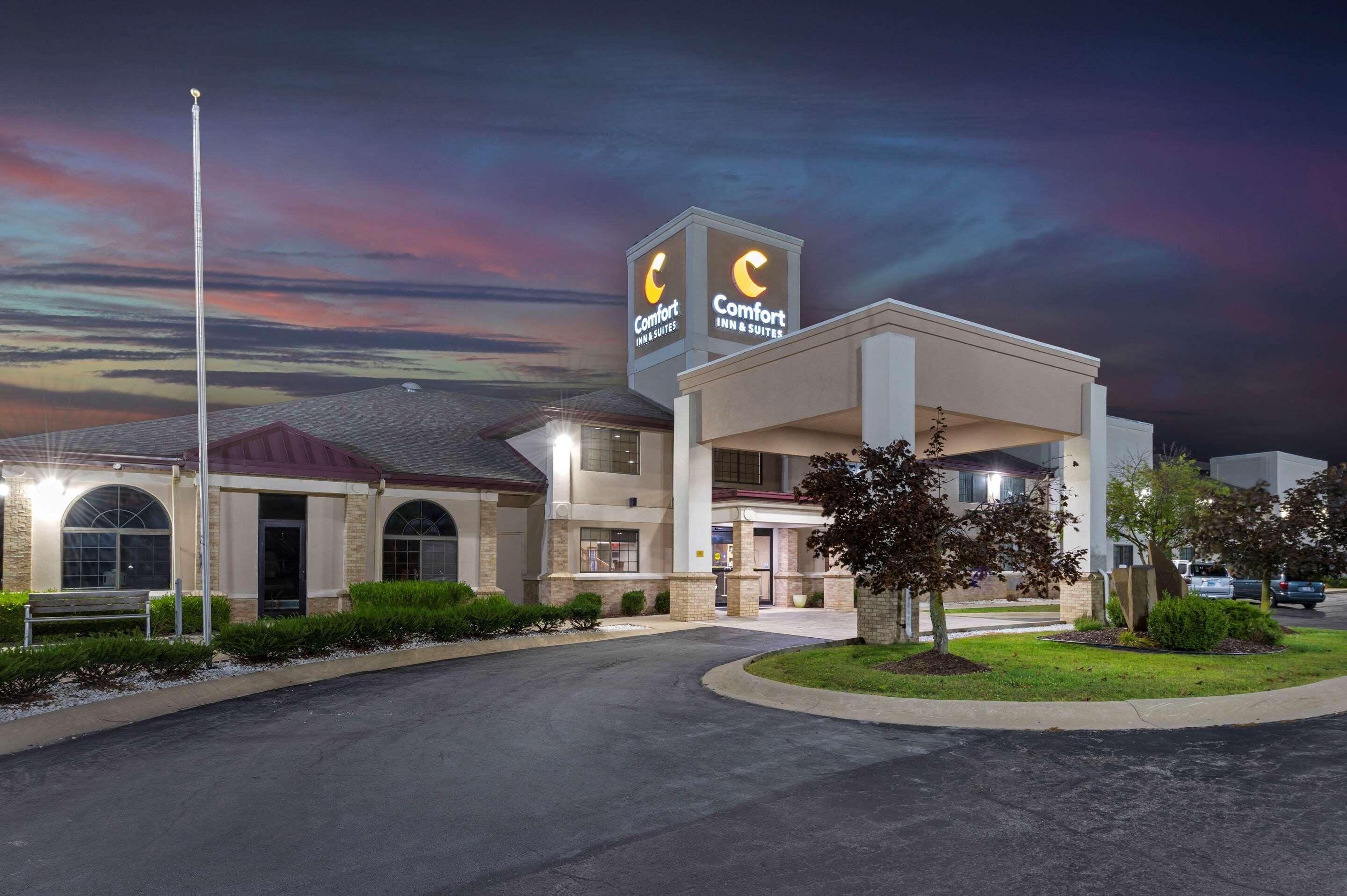 Comfort Inn & Suites Napoleon Exterior foto