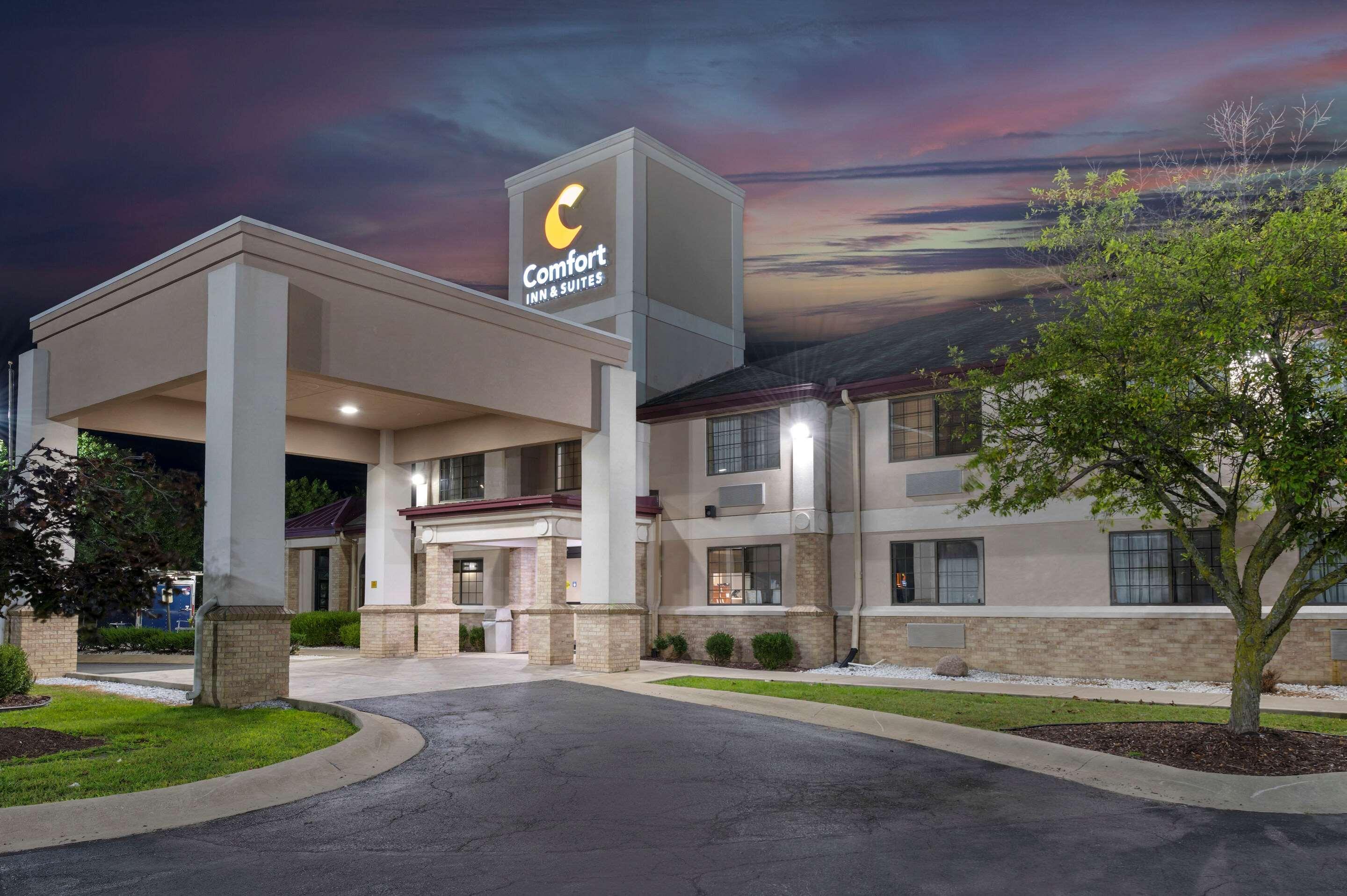 Comfort Inn & Suites Napoleon Exterior foto