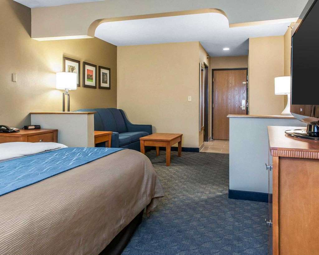 Comfort Inn & Suites Napoleon Quarto foto